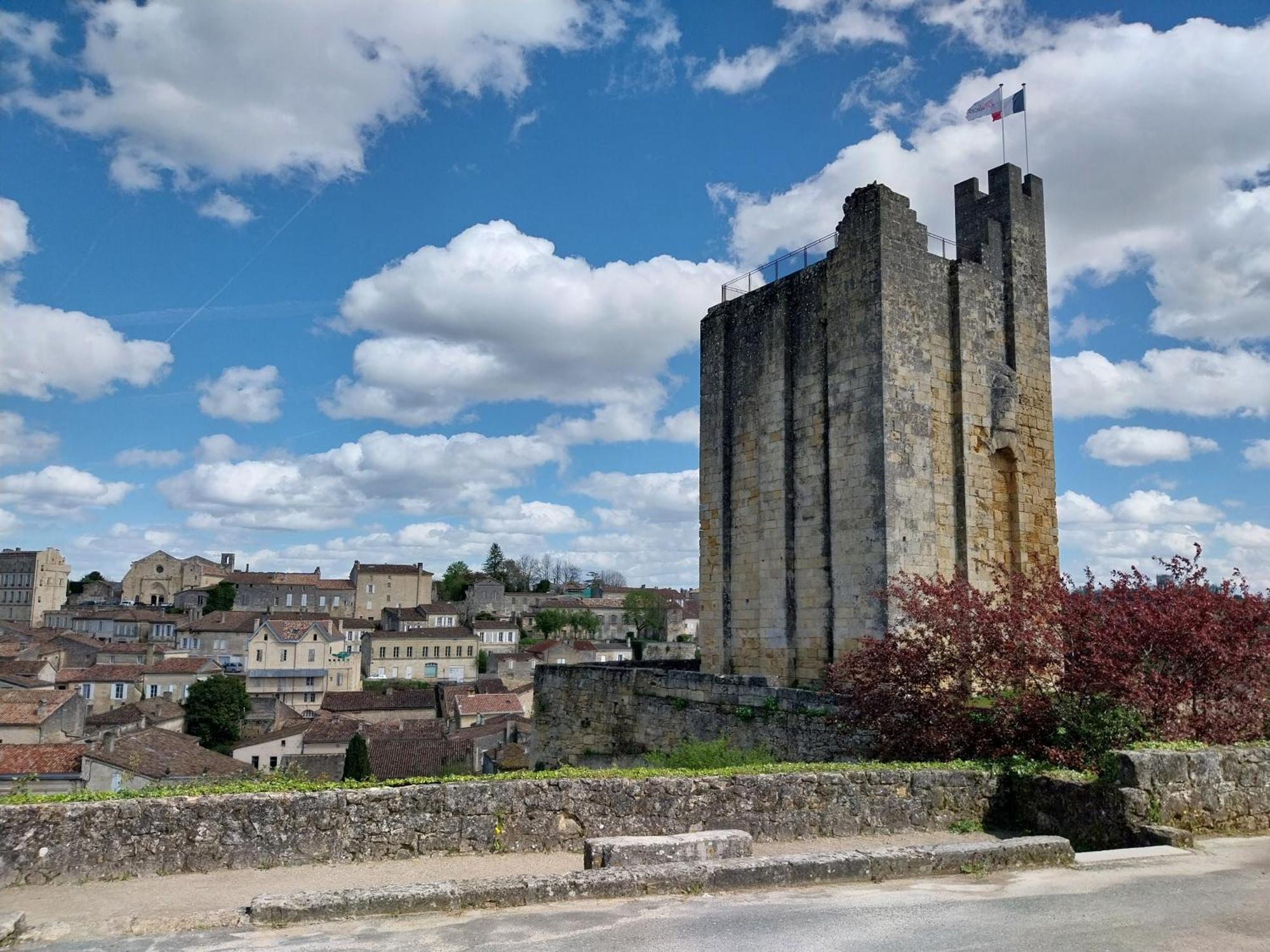 Apartamento HôTes De Saint-Emilion II Exterior foto